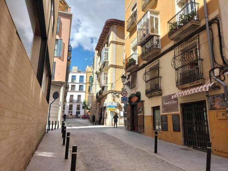 Loft Old City Couples Getaway Alicante Exteriör bild