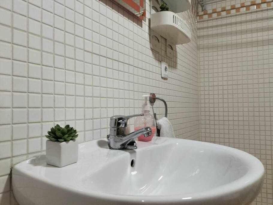 Loft Old City Couples Getaway Alicante Exteriör bild